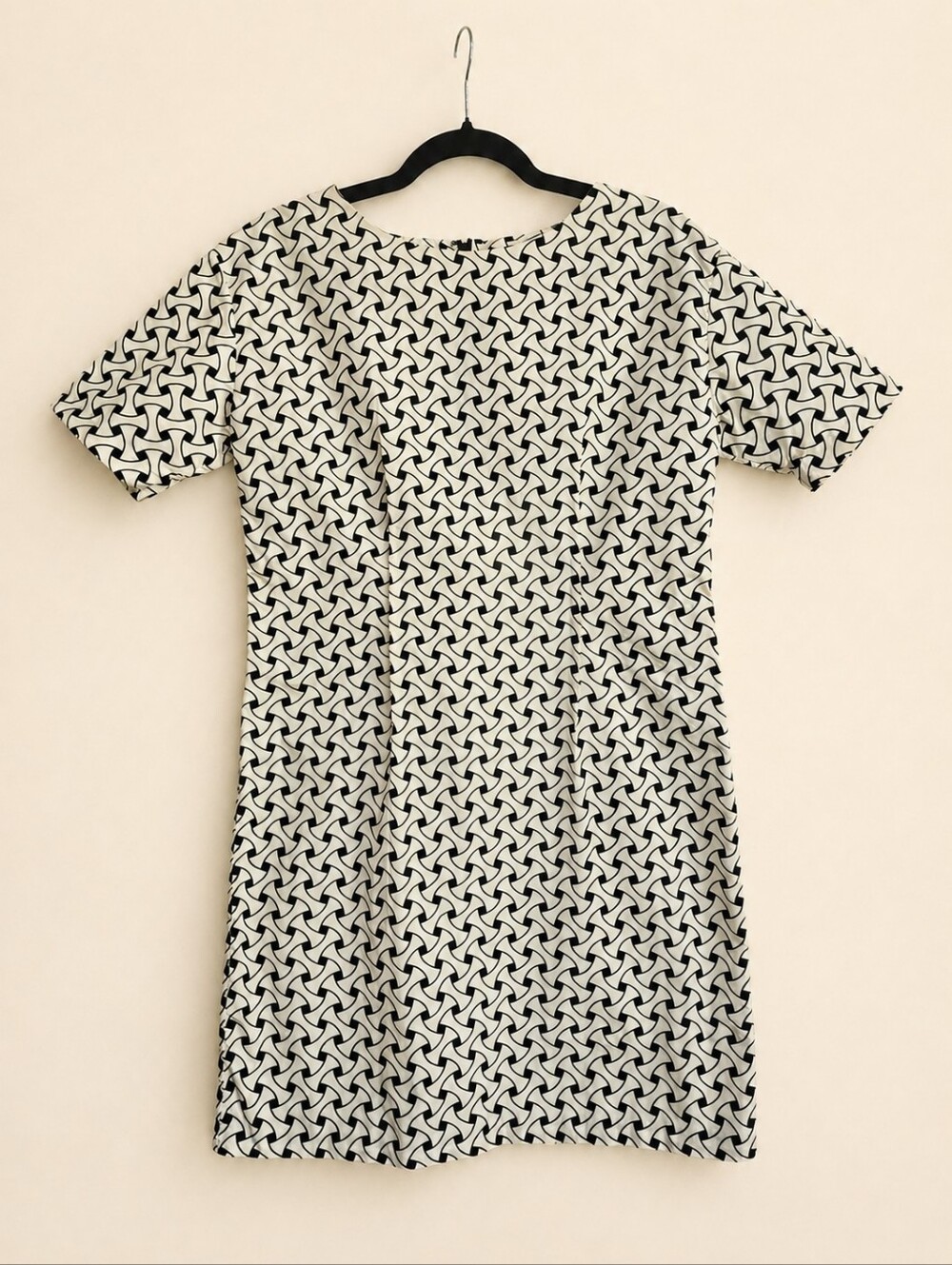 MARNI Black & Cream Geometric Print Nylon Shift Dress | IT/US Small 4-6